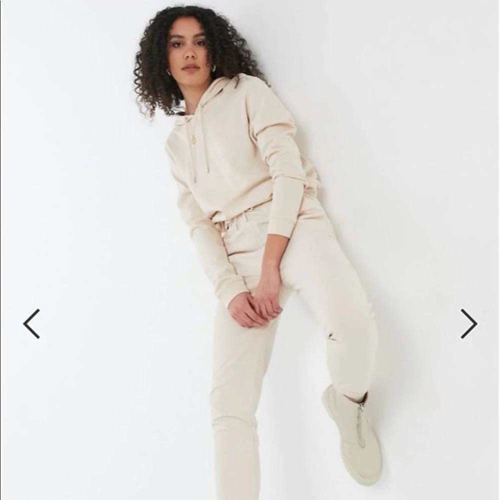 New in Packaging ASOS Design Tall Tracksuit Hoodie Organic Cotton in Cream SZ 2